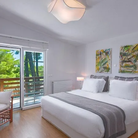 Apartment The White At Sani