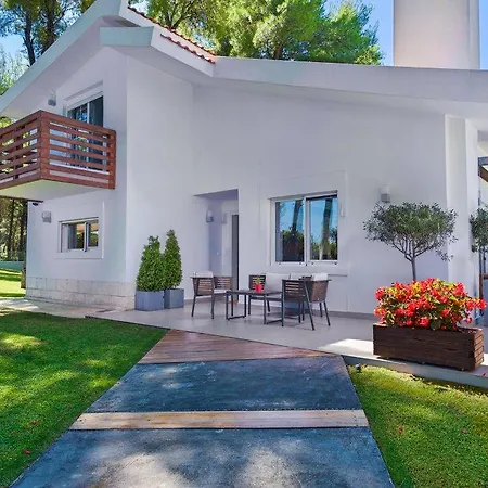 Apartment The White At Sani