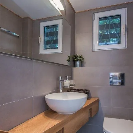 Apartment The White At Sani *