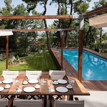 The White At Sani