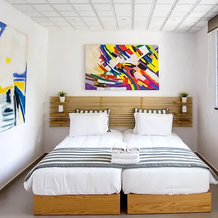 The White At Sani Apartment *